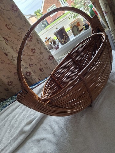 Wicker trug large and lovely - wicker,