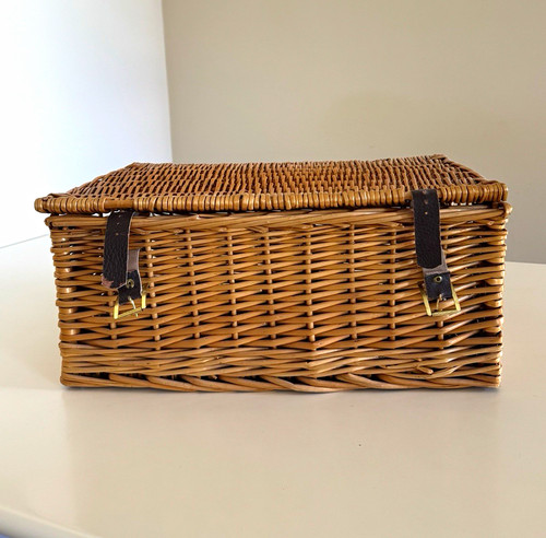 Brown wicker picnic basket - brown,